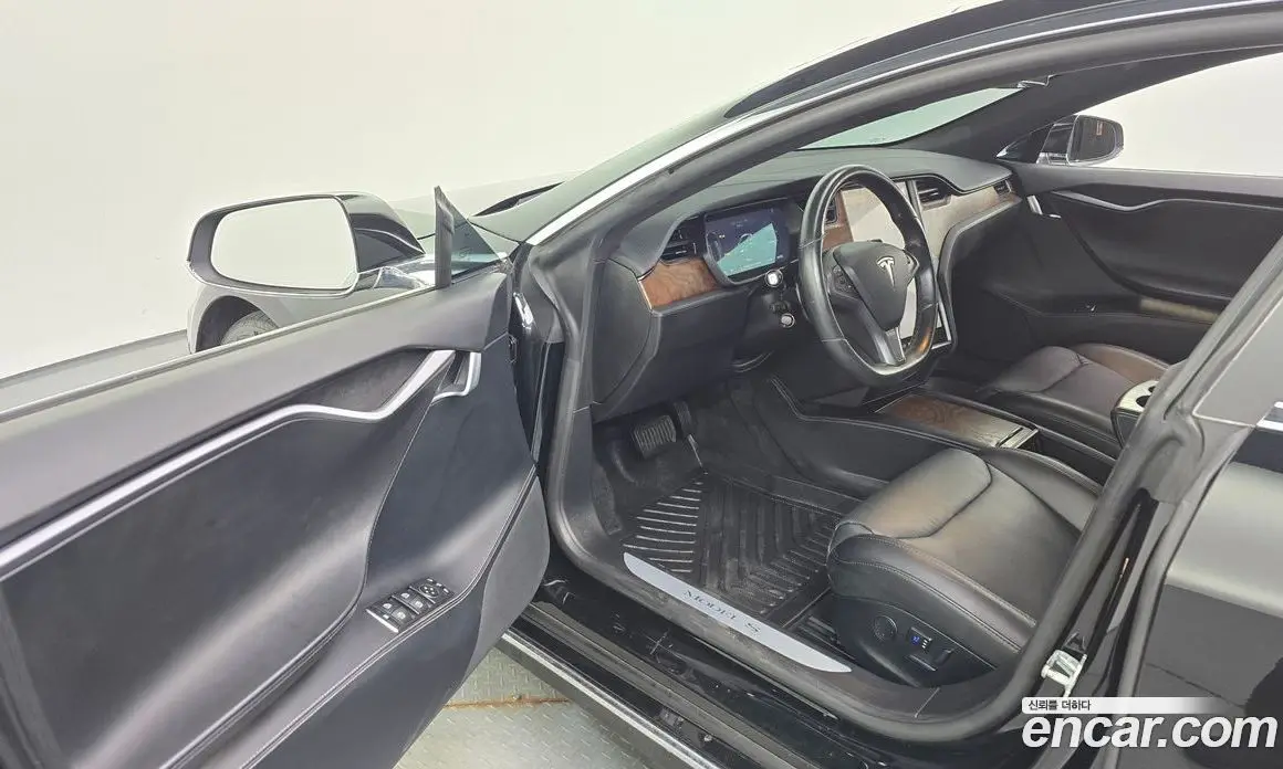 Tesla Model S 2019 0.3 автомат (гидро), фото 10 Tesla Model S 2019 0.3 автомат (гидро), фото 10