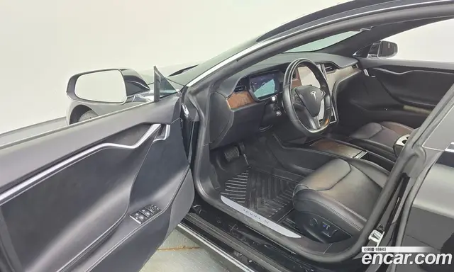 Tesla Model S 2019 0.3 автомат (гидро), миниатюра 10 Tesla Model S 2019 0.3 автомат (гидро), миниатюра 10