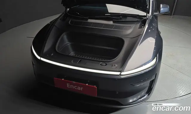 Tesla Model Y 2025 0.2 автомат (гидро), миниатюра 6 Tesla Model Y 2025 0.2 автомат (гидро), миниатюра 6