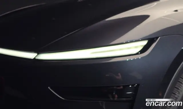 Tesla Model Y 2025 0.2 автомат (гидро), миниатюра 8 Tesla Model Y 2025 0.2 автомат (гидро), миниатюра 8
