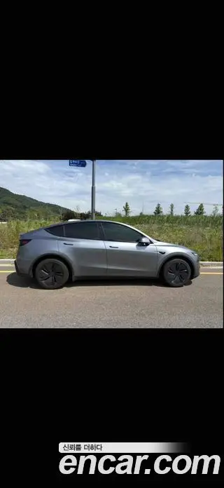 Tesla Model Y 2025 автомат (гидро), миниатюра 3 Tesla Model Y 2025 автомат (гидро), миниатюра 3