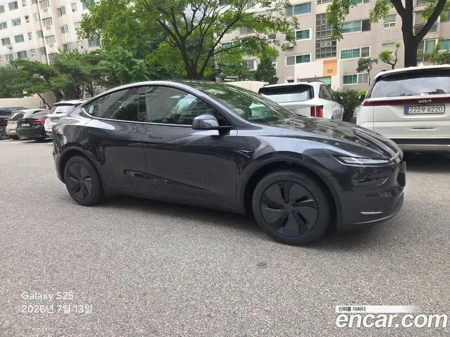 Tesla Model Y 2026 автомат (гидро), фото 2 Tesla Model Y 2026 автомат (гидро), фото 2