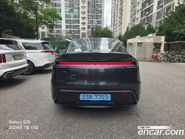 Tesla Model Y 2026 автомат (гидро), миниатюра 4 Tesla Model Y 2026 автомат (гидро), миниатюра 4