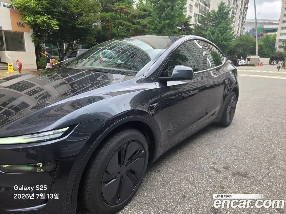 Tesla Model Y 2026 автомат (гидро), фото 5 Tesla Model Y 2026 автомат (гидро), фото 5