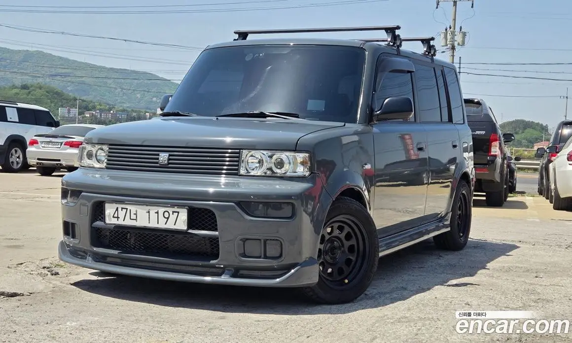 Toyota bB 2001 1.5 автомат (гидро), фото 1 Toyota bB 2001 1.5 автомат (гидро), фото 1