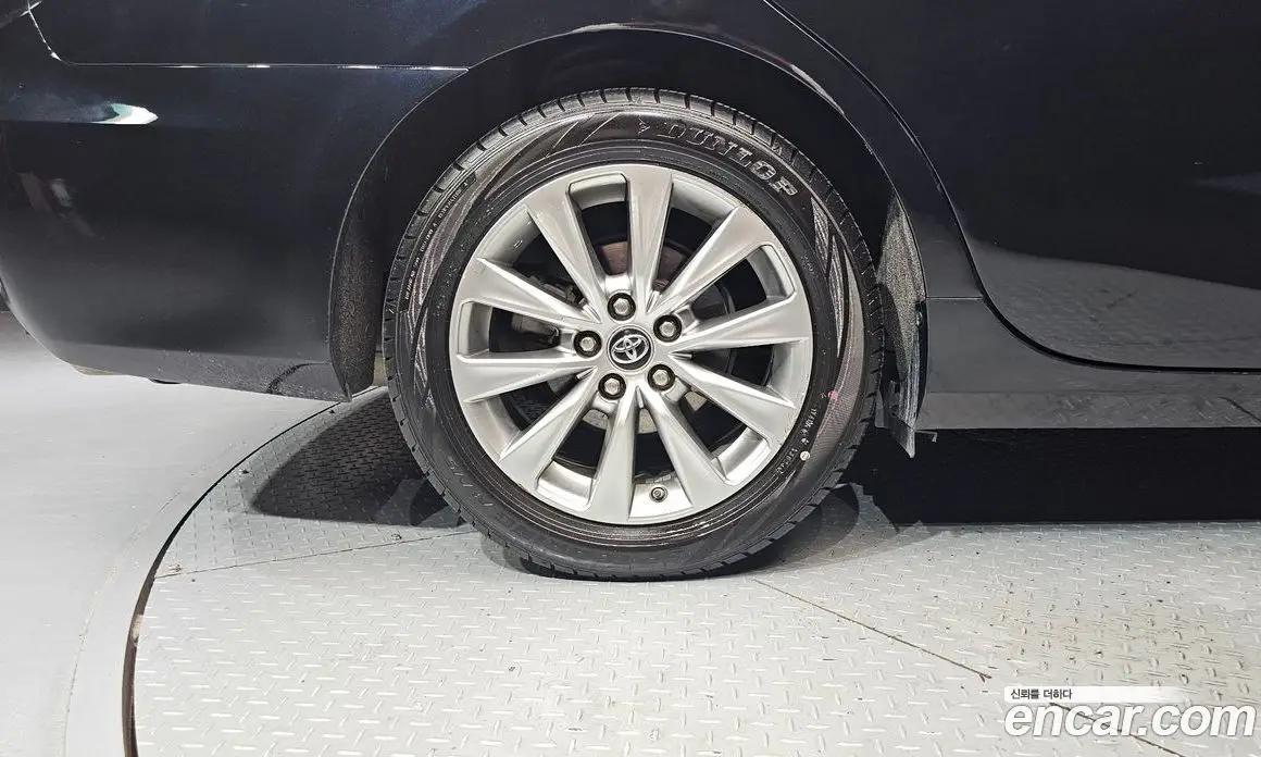 Toyota Camry 2017 2.5 автомат (гидро), фото 5 Toyota Camry 2017 2.5 автомат (гидро), фото 5