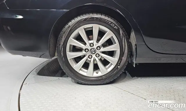Toyota Camry 2017 2.5 автомат (гидро), миниатюра 5 Toyota Camry 2017 2.5 автомат (гидро), миниатюра 5