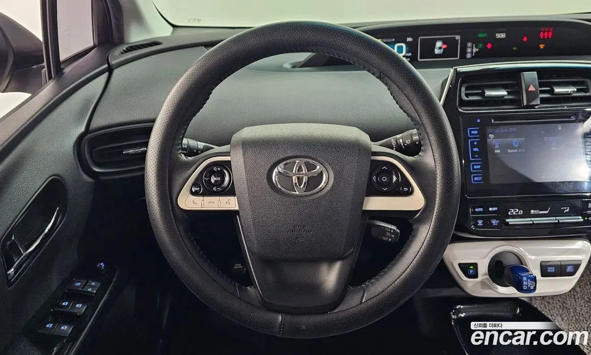 Toyota Prius 2017 1.8 автомат (гидро), фото 15