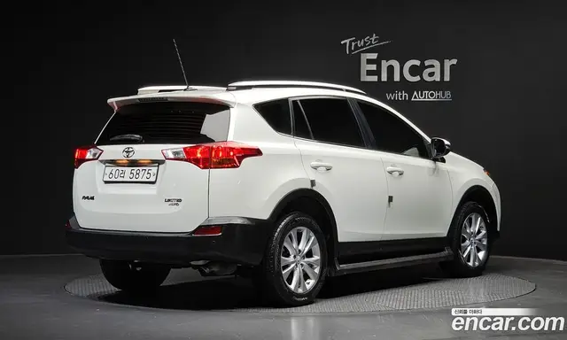 Toyota RAV4 2015 2.5 автомат (гидро), миниатюра 2 Toyota RAV4 2015 2.5 автомат (гидро), миниатюра 2