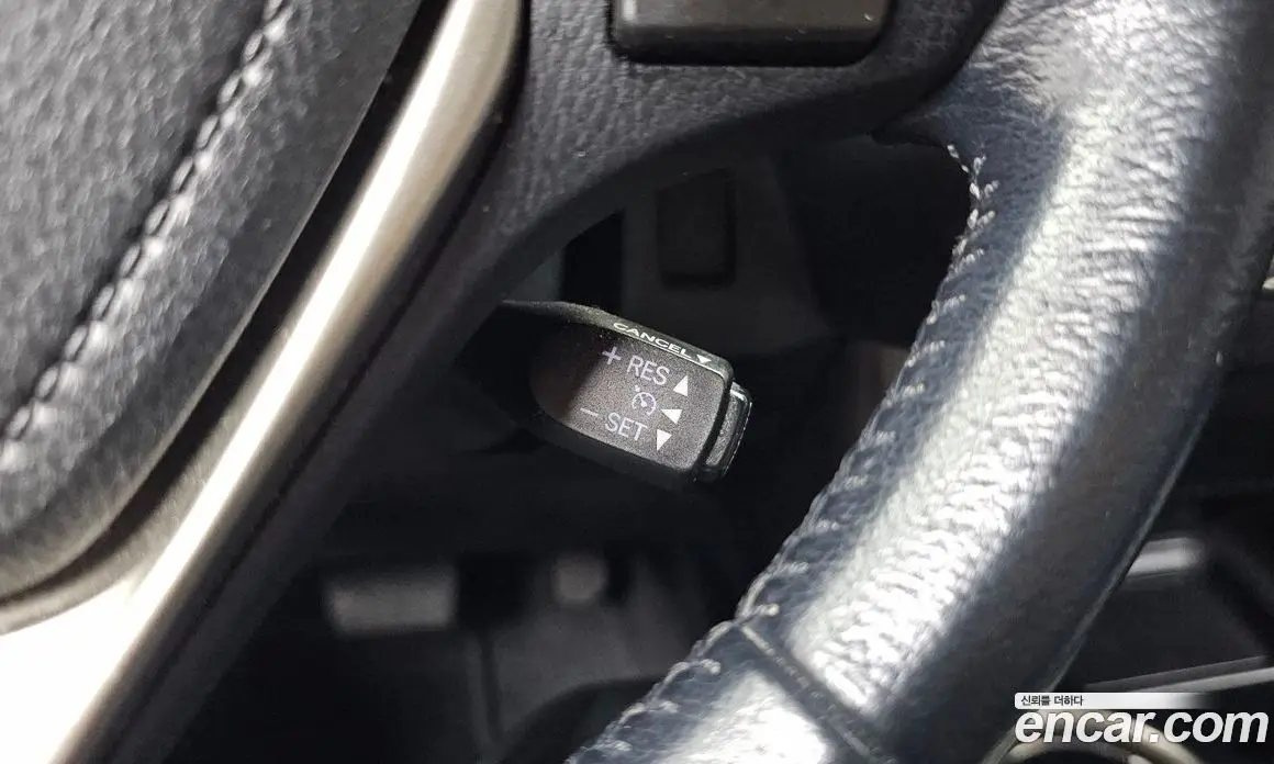 Toyota RAV4 2015 2.5 автомат (гидро), фото 23 Toyota RAV4 2015 2.5 автомат (гидро), фото 23