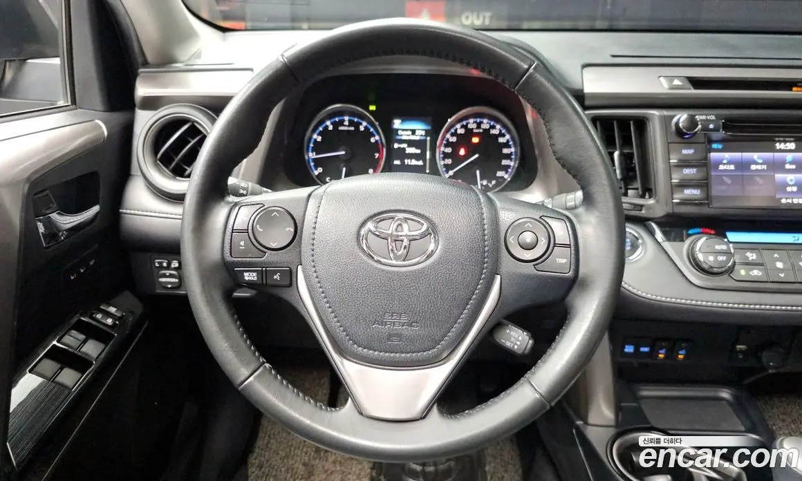 Toyota RAV4 2018 2.5 автомат (гидро), фото 19 Toyota RAV4 2018 2.5 автомат (гидро), фото 19