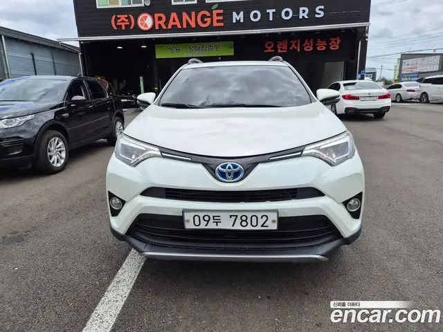 Toyota RAV4 2018 2.5 автомат (гидро), миниатюра 2 Toyota RAV4 2018 2.5 автомат (гидро), миниатюра 2