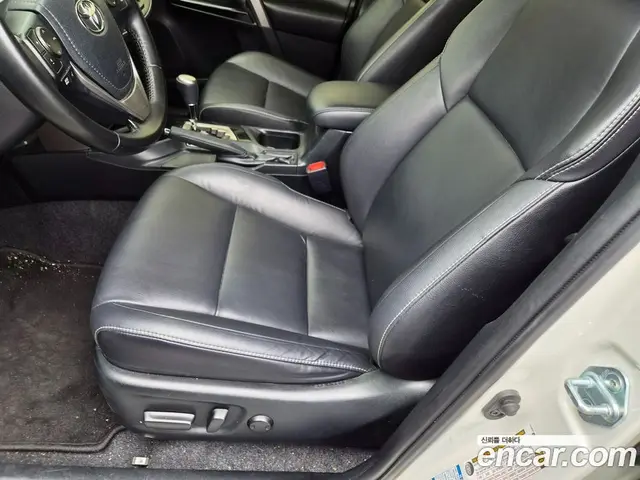 Toyota RAV4 2018 2.5 автомат (гидро), миниатюра 10 Toyota RAV4 2018 2.5 автомат (гидро), миниатюра 10