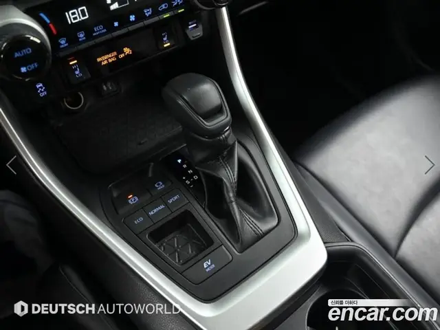 Toyota RAV4 2019 2.5 автомат (вариатор), миниатюра 9 Toyota RAV4 2019 2.5 автомат (вариатор), миниатюра 9