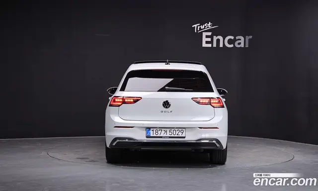 Volkswagen Golf 2025 2.0 автомат (гидро), миниатюра 3 Volkswagen Golf 2025 2.0 автомат (гидро), миниатюра 3