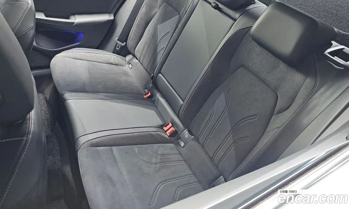 Volkswagen Golf 2025 2.0 автомат (гидро), фото 29 Volkswagen Golf 2025 2.0 автомат (гидро), фото 29
