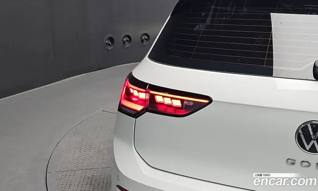 Volkswagen Golf 2025 2.0 автомат (гидро), миниатюра 8 Volkswagen Golf 2025 2.0 автомат (гидро), миниатюра 8
