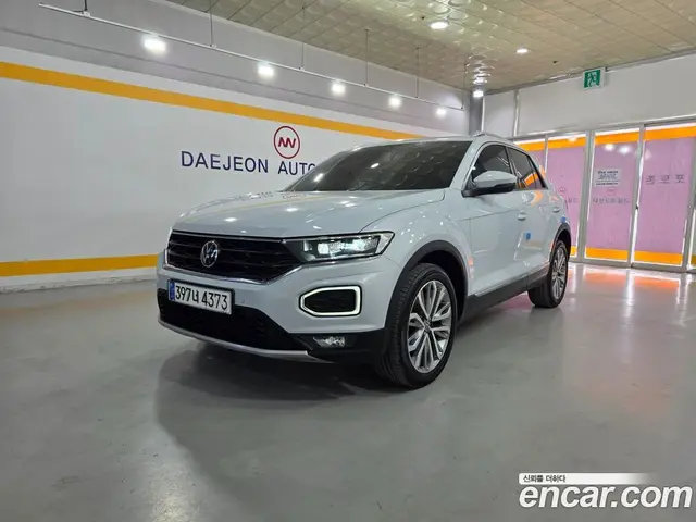 Volkswagen T-Roc, 2021, 61 898 км