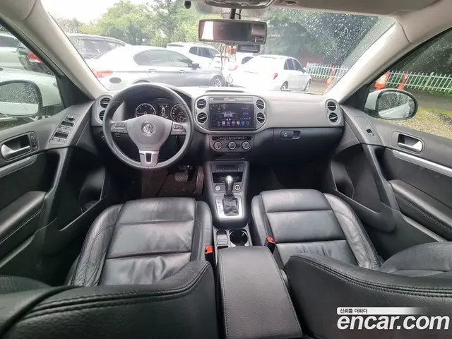 Volkswagen Tiguan 2016 2.0 автомат (гидро), миниатюра 10