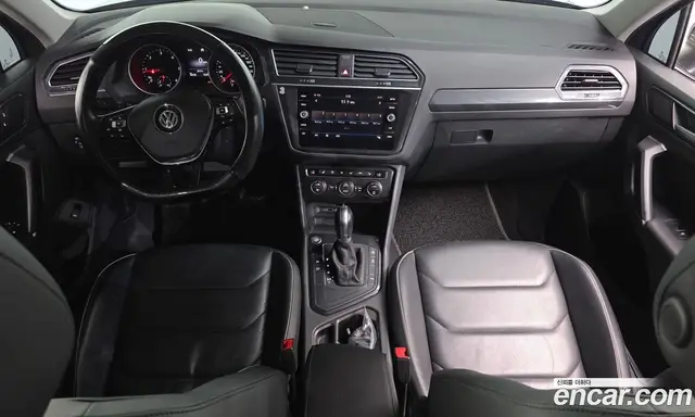 Volkswagen Tiguan 2018 2.0 автомат (гидро), миниатюра 7 Volkswagen Tiguan 2018 2.0 автомат (гидро), миниатюра 7