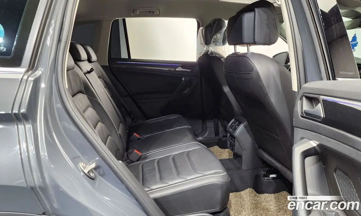 Volkswagen Tiguan 2021 2.0 автомат (гидро), фото 11