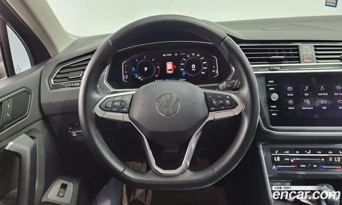 Volkswagen Tiguan 2021 2.0 автомат (гидро), фото 12