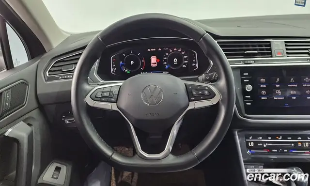 Volkswagen Tiguan 2021 2.0 автомат (гидро), миниатюра 12