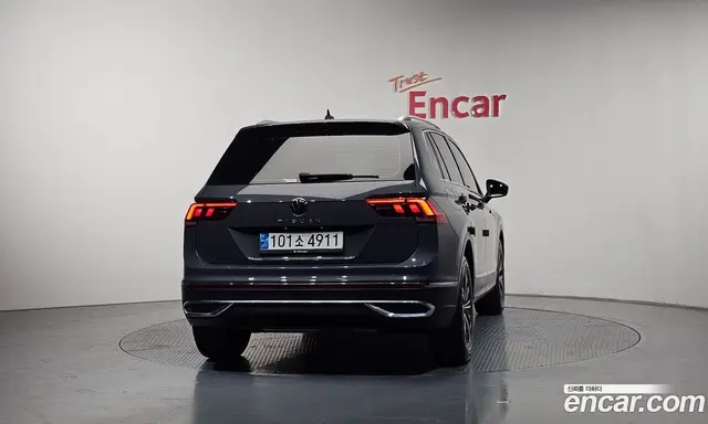 Volkswagen Tiguan 2021 2.0 автомат (гидро), миниатюра 4