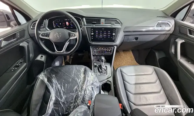 Volkswagen Tiguan 2021 2.0 автомат (гидро), миниатюра 7