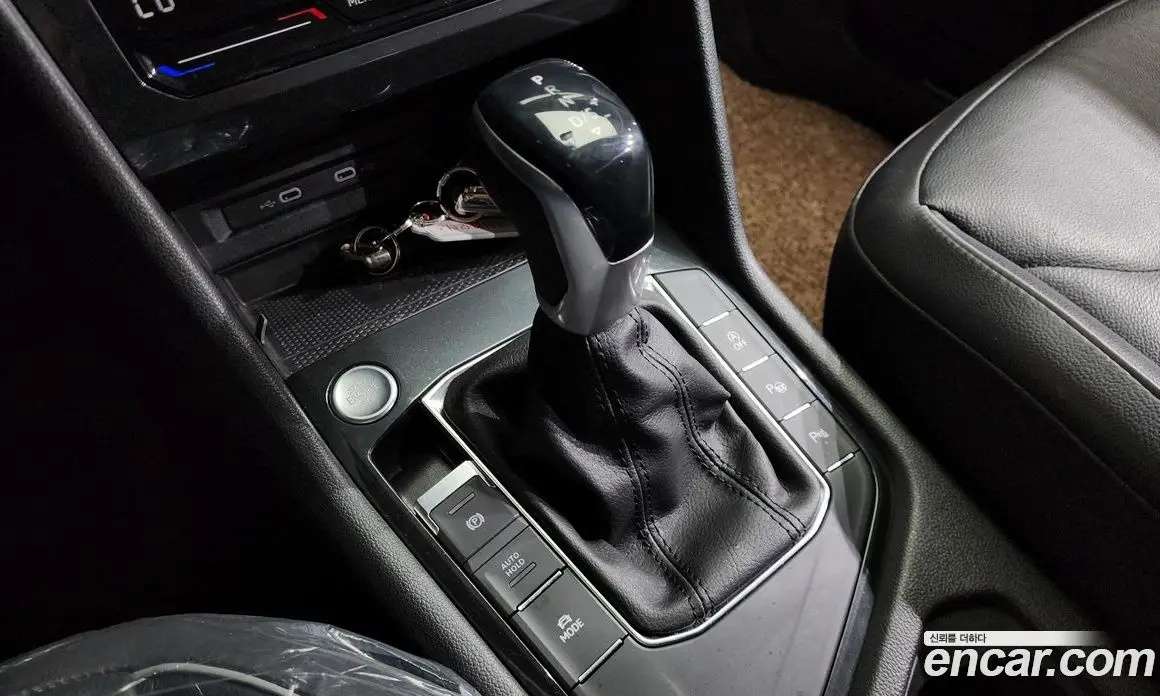 Volkswagen Tiguan 2021 2.0 автомат (гидро), фото 9