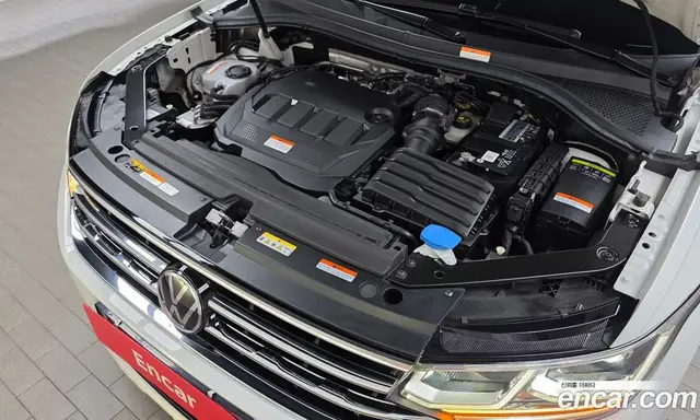 Volkswagen Tiguan 2023 2.0 автомат (гидро), миниатюра 5 Volkswagen Tiguan 2023 2.0 автомат (гидро), миниатюра 5