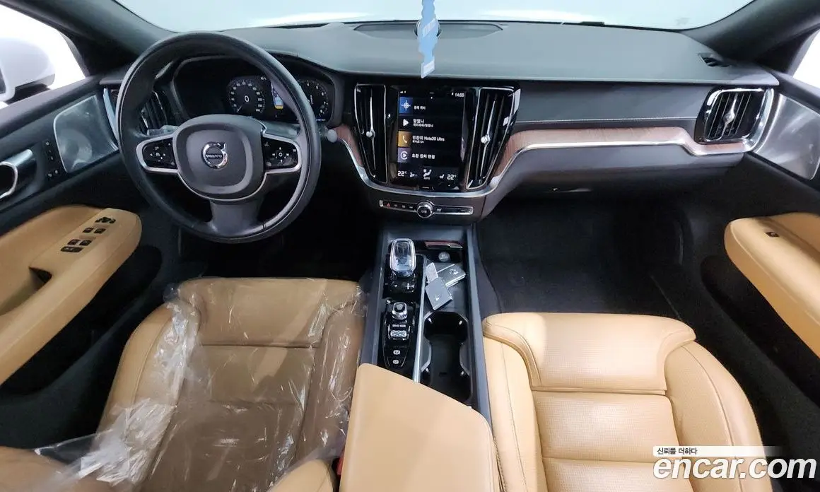 Volvo S60 2021 2.0 автомат (гидро), фото 10 Volvo S60 2021 2.0 автомат (гидро), фото 10