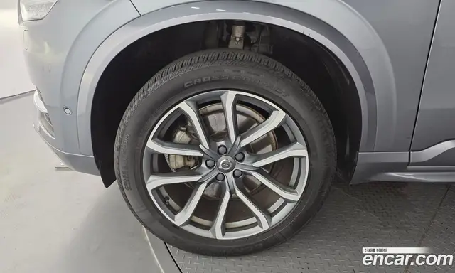 Volvo XC90 2018 2.0 автомат (гидро), миниатюра 5 Volvo XC90 2018 2.0 автомат (гидро), миниатюра 5