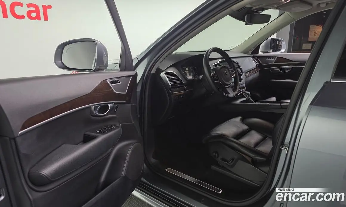 Volvo XC90 2018 2.0 автомат (гидро), фото 10 Volvo XC90 2018 2.0 автомат (гидро), фото 10