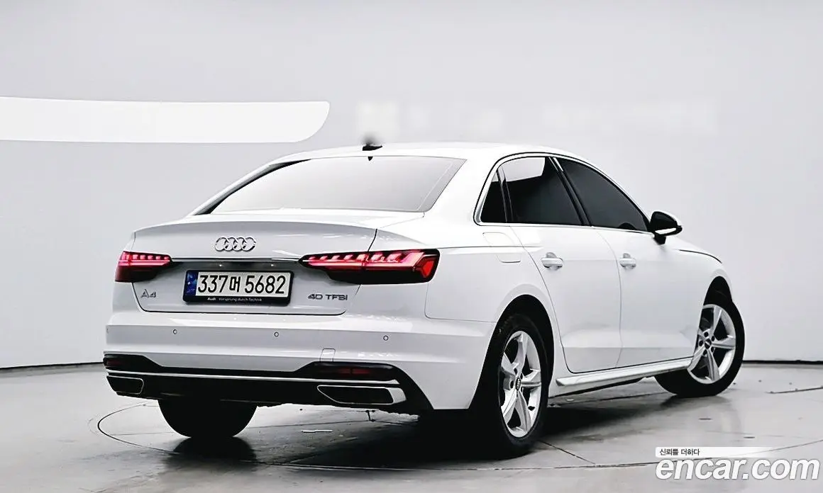 Audi A4 2021 2.0 автомат (гидро), фото 2 Audi A4 2021 2.0 автомат (гидро), фото 2