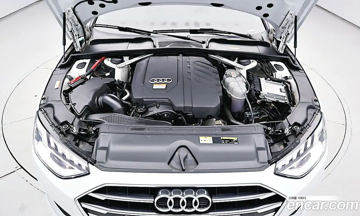 Audi A4 2021 2.0 автомат (гидро), фото 8 Audi A4 2021 2.0 автомат (гидро), фото 8