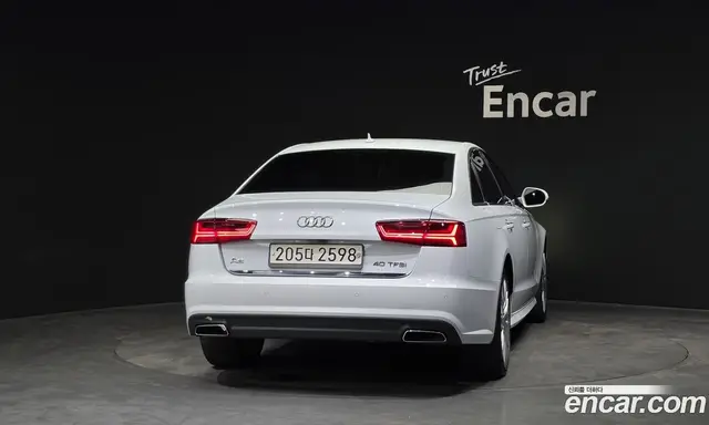 Audi A6 2018 2.0 автомат (гидро), миниатюра 4