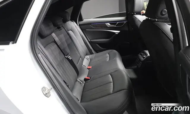Audi A6 2021 2.0 автомат (гидро), миниатюра 12