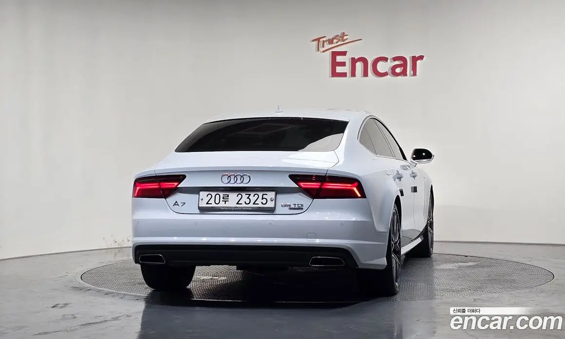 Audi A7 2015 3.0 автомат (гидро), фото 4