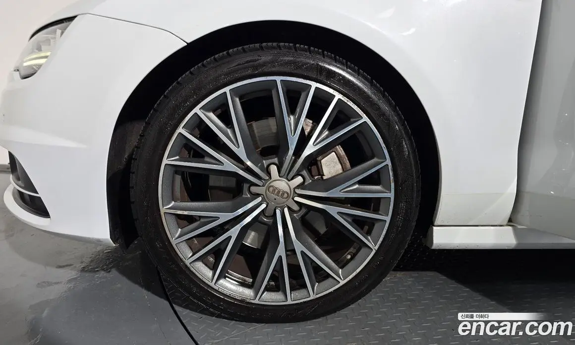 Audi A7 2015 3.0 автомат (гидро), фото 5