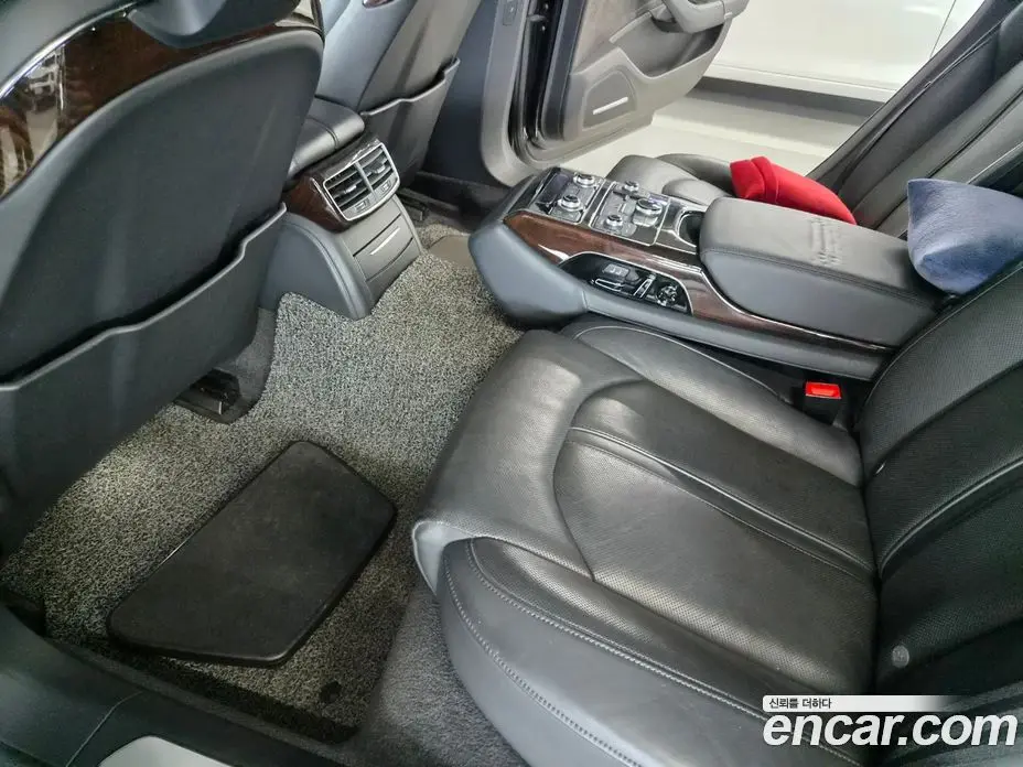 Audi A8 2015 4.1 автомат (гидро), фото 13 Audi A8 2015 4.1 автомат (гидро), фото 13