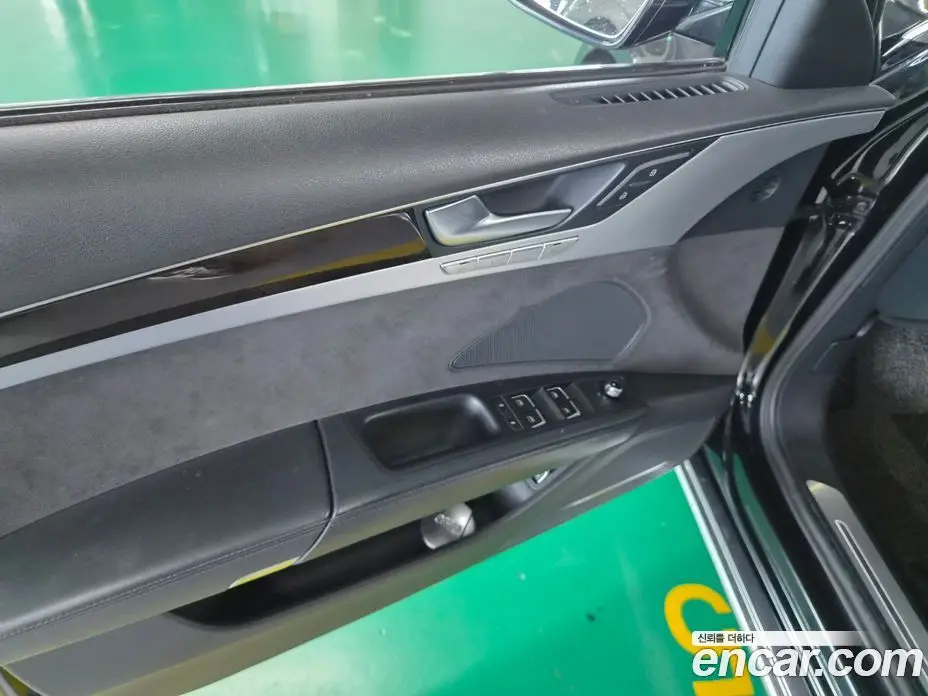 Audi A8 2015 4.1 автомат (гидро), фото 15 Audi A8 2015 4.1 автомат (гидро), фото 15