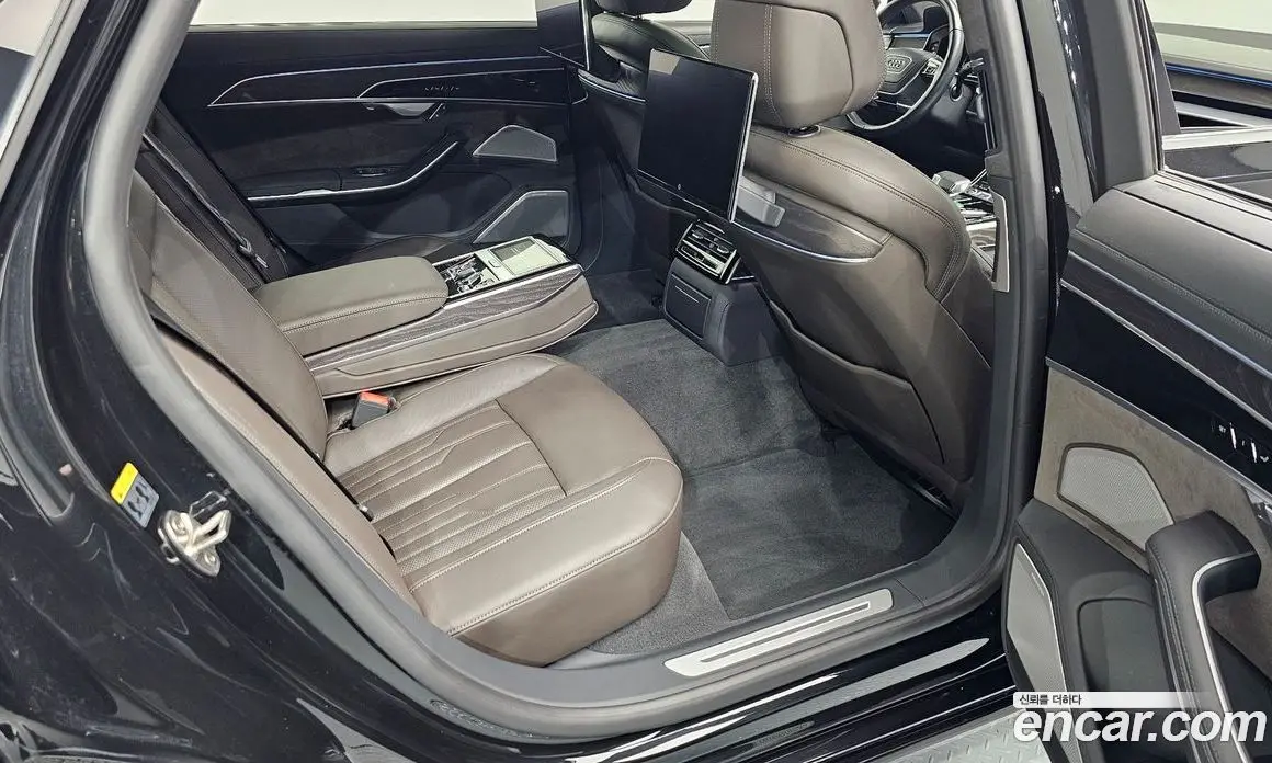 Audi A8 2021 4.0 автомат (гидро), фото 18 Audi A8 2021 4.0 автомат (гидро), фото 18