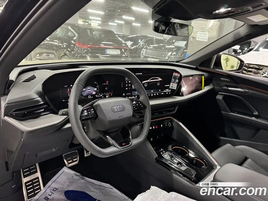 Audi Q5 2025 2.0 автомат (гидро), фото 11