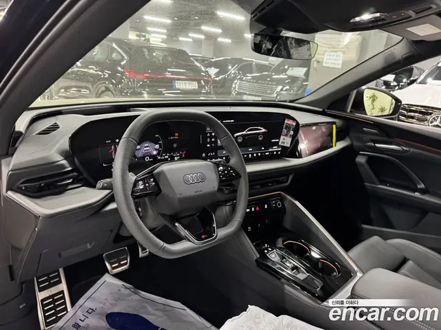 Audi Q5 2025 2.0 автомат (гидро), миниатюра 11