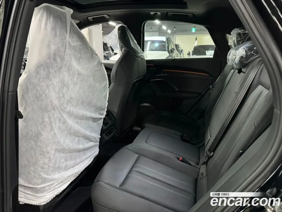 Audi Q5 2025 2.0 автомат (гидро), фото 13