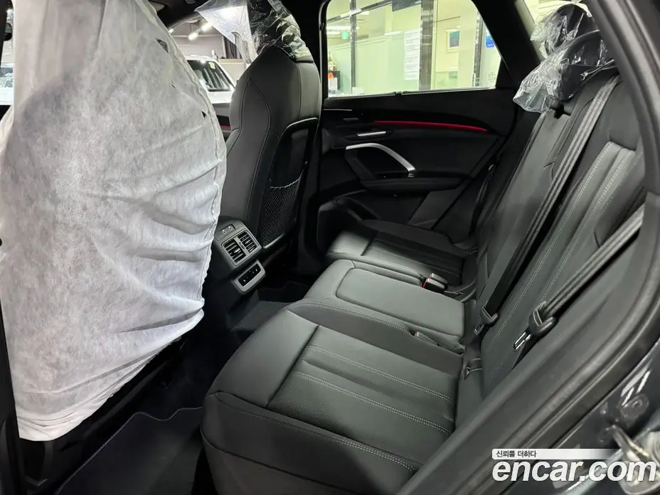 Audi Q5 2025 2.0 автомат (гидро), фото 12 Audi Q5 2025 2.0 автомат (гидро), фото 12