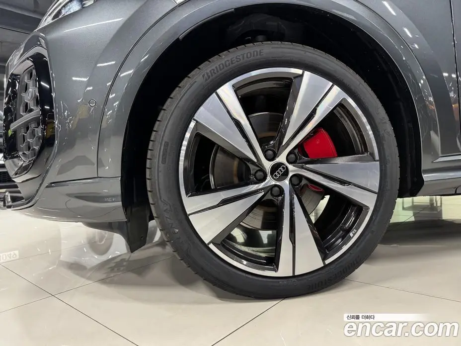 Audi Q5 2025 2.0 автомат (гидро), фото 14 Audi Q5 2025 2.0 автомат (гидро), фото 14