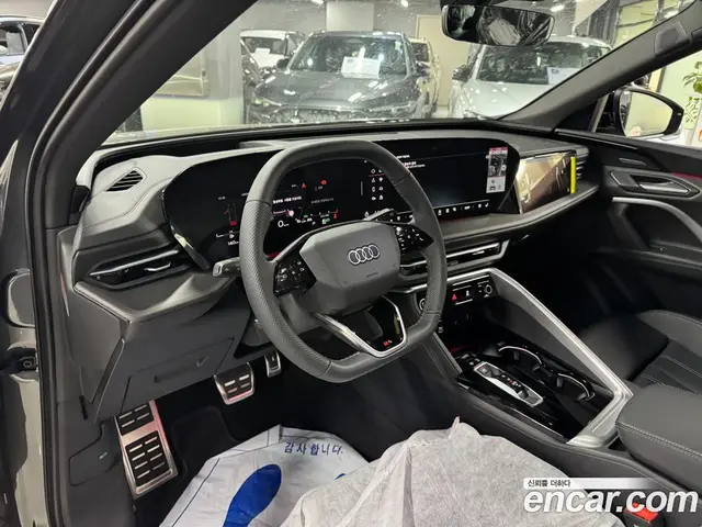 Audi Q5 2025 2.0 автомат (гидро), миниатюра 5 Audi Q5 2025 2.0 автомат (гидро), миниатюра 5
