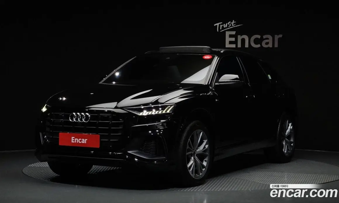 Audi Q8 2022 3.0 автомат (гидро), фото 1 Audi Q8 2022 3.0 автомат (гидро), фото 1